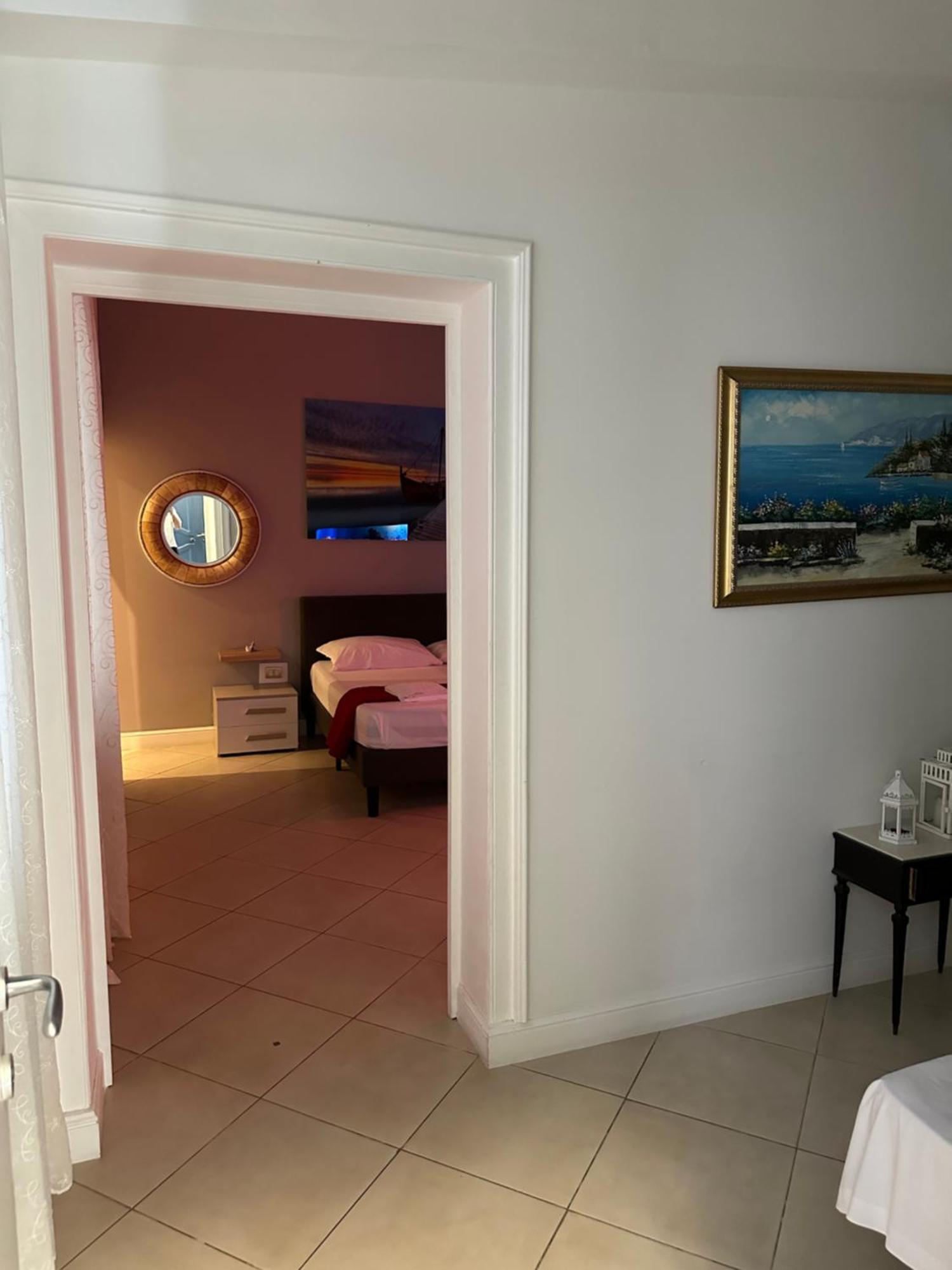 Taranto Mn Place Экстерьер фото