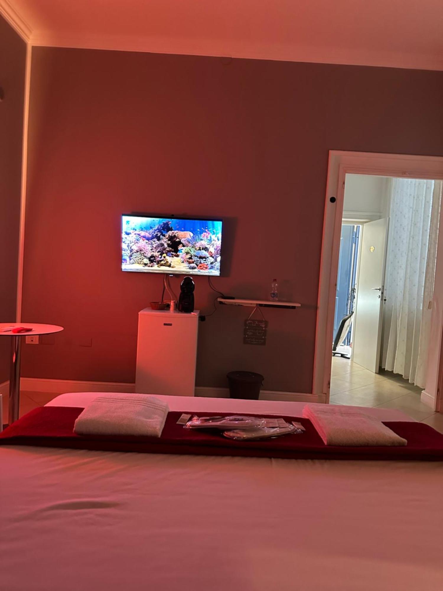 Taranto Mn Place Экстерьер фото